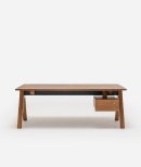 Ergonomic desks for work and offices
