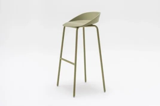 Nuovi prodotti: nuova altezza dello sgabello Team e gamma colori ampliata.