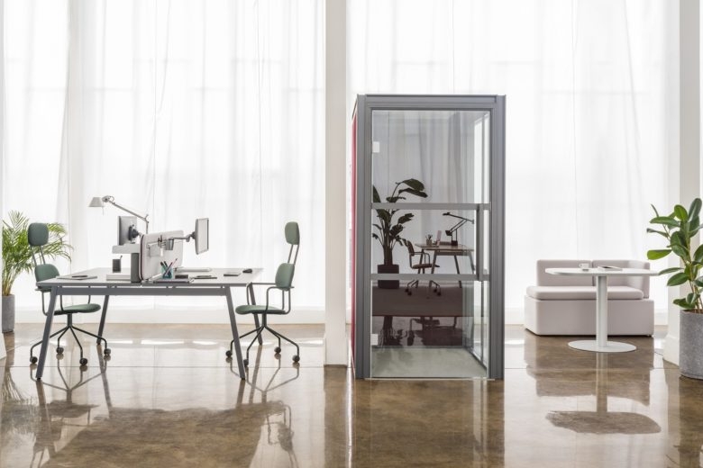 Choix stratégique d'une cabine acoustique pour le bureau : guide complet sur l'acoustique, la ventilation et le retour sur investissement