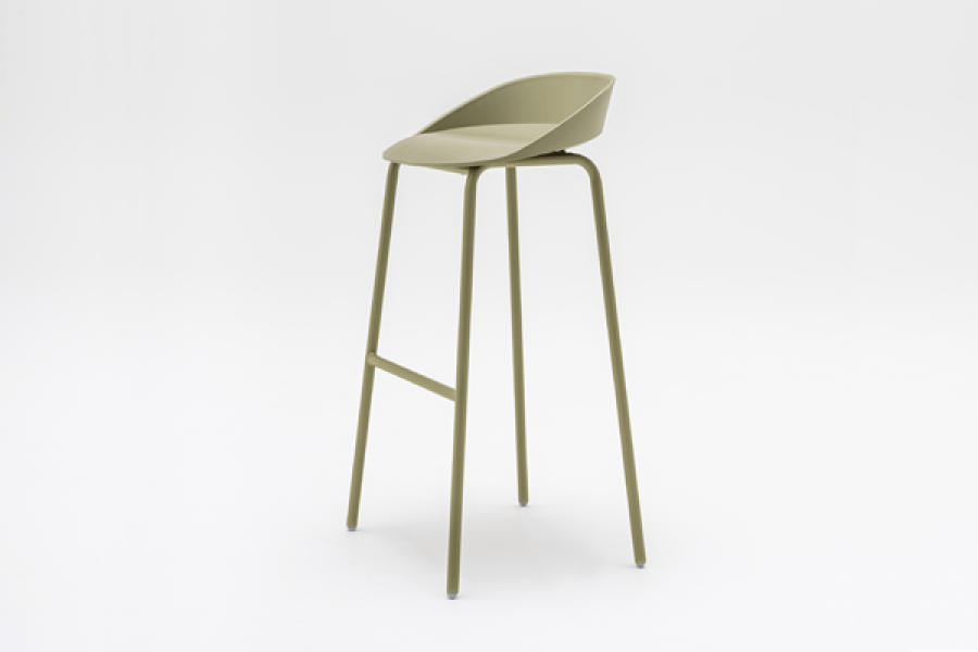 Nouveaux produits : hauteur du tabouret Team modifiée et gamme de couleurs élargie.
