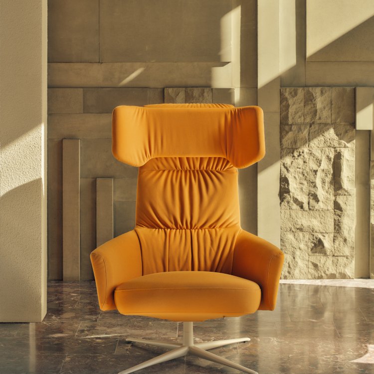 Poltrona Toro con poggiatesta