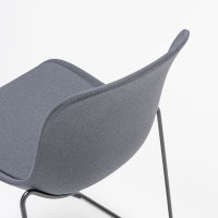 krzesło konferencyjne Baltic 2 Classic: Mica MC-2497-60000, RAL9005