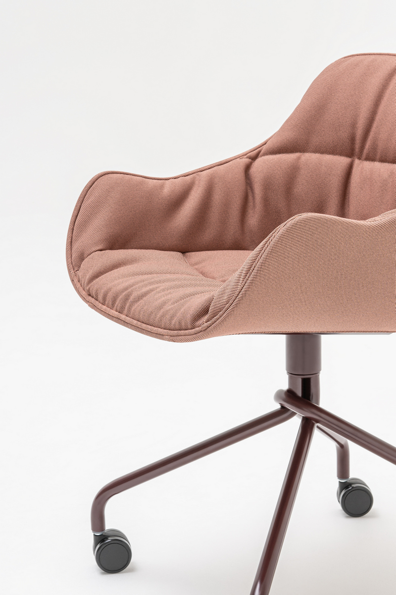 Konferenzstuhl Baltic Soft Duo: Go Check G-64183, RAL3007