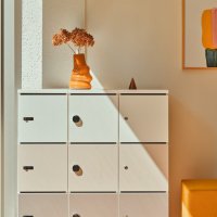Locker Standard: blanco pastel, beige mate, trufa mate