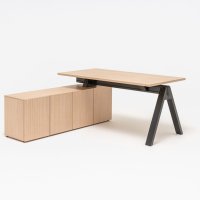 one-station desk Viga: canadian oak, black oak