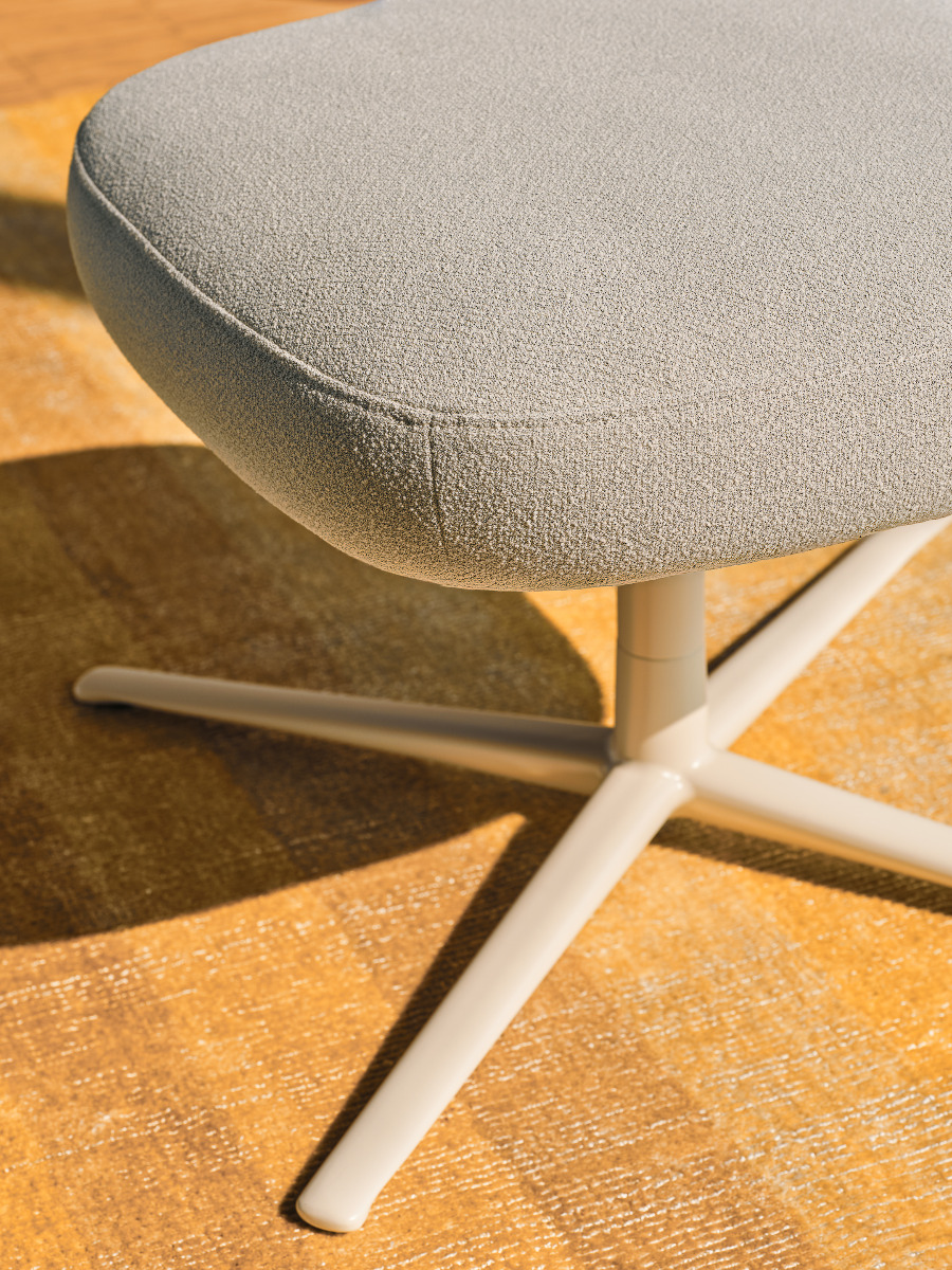 Fußhocker Grand Grace: Grain GR-61250, RAL1013