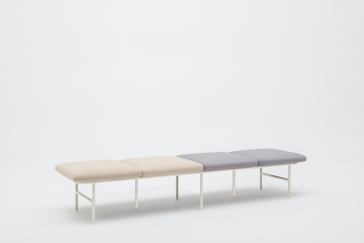 sofa Agora: Xtreme XR-108, XR-094, RAL1013