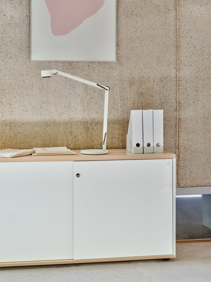 cabinet Standard: white pastel, polar birch