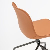 Baltic 2 Classic: Leather L-04, RAL9005