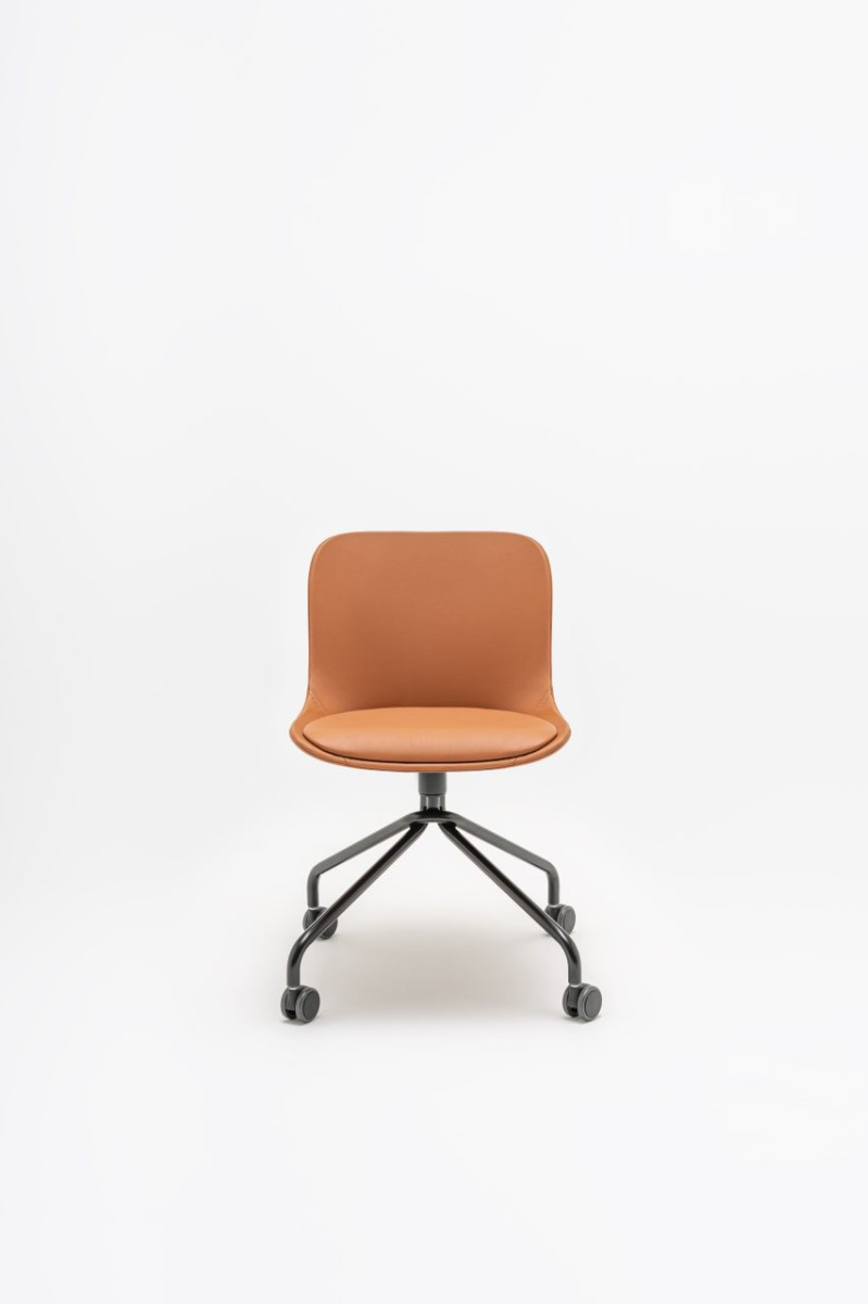 Baltic 2 Classic: Leather L-04, RAL9005