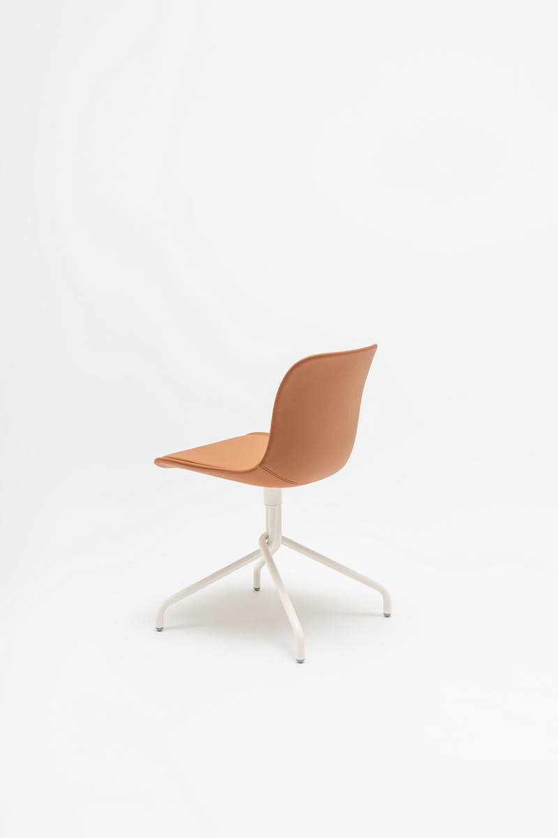 Baltic 2 Classic: Leather L-04, RAL0608005