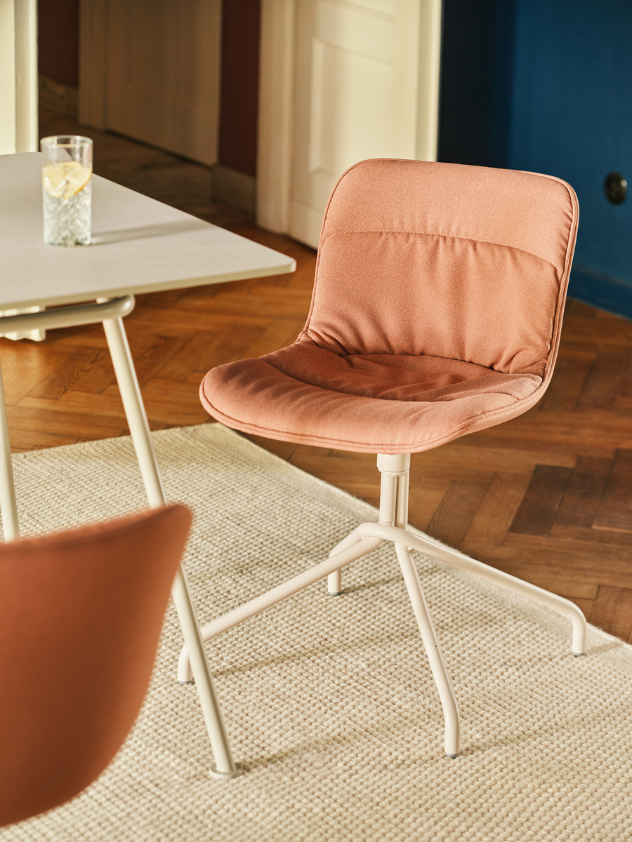 conference chair Baltic 2 Soft Duo: Mica MC-2496-64183, RAL9010