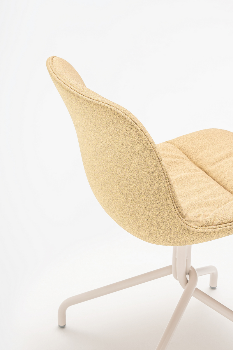 conference chair Baltic 2 Soft Duo: Mica MC-2496-62096, RAL9010