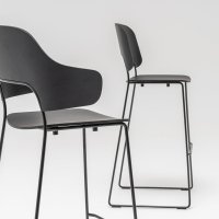 high stool Afi: black oak veneer