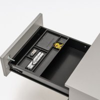 pedestal Color: beige matte, aluminum satinato