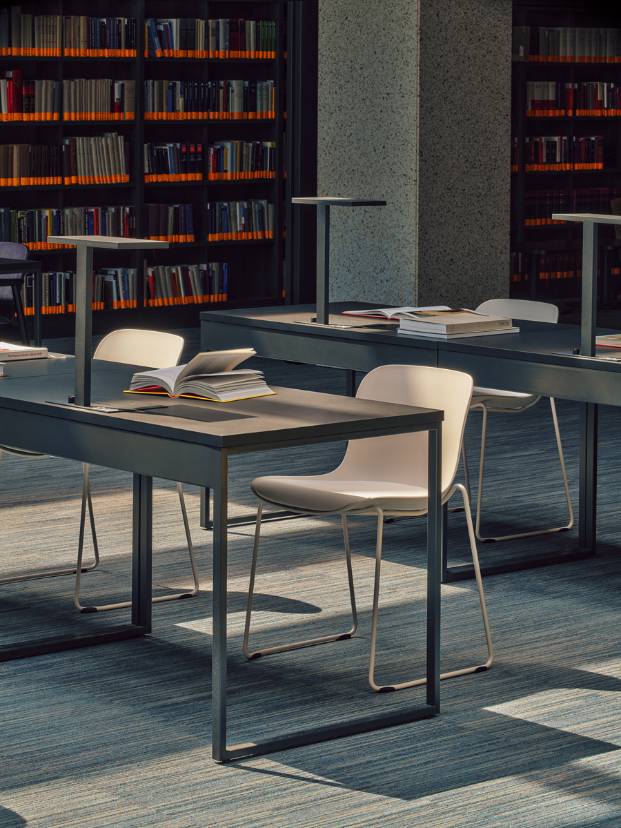 conference chair Baltic 2 Remix: Venice VC-0231, RAL0608005