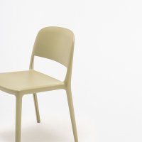 stackable chair Blendy: RAL6013