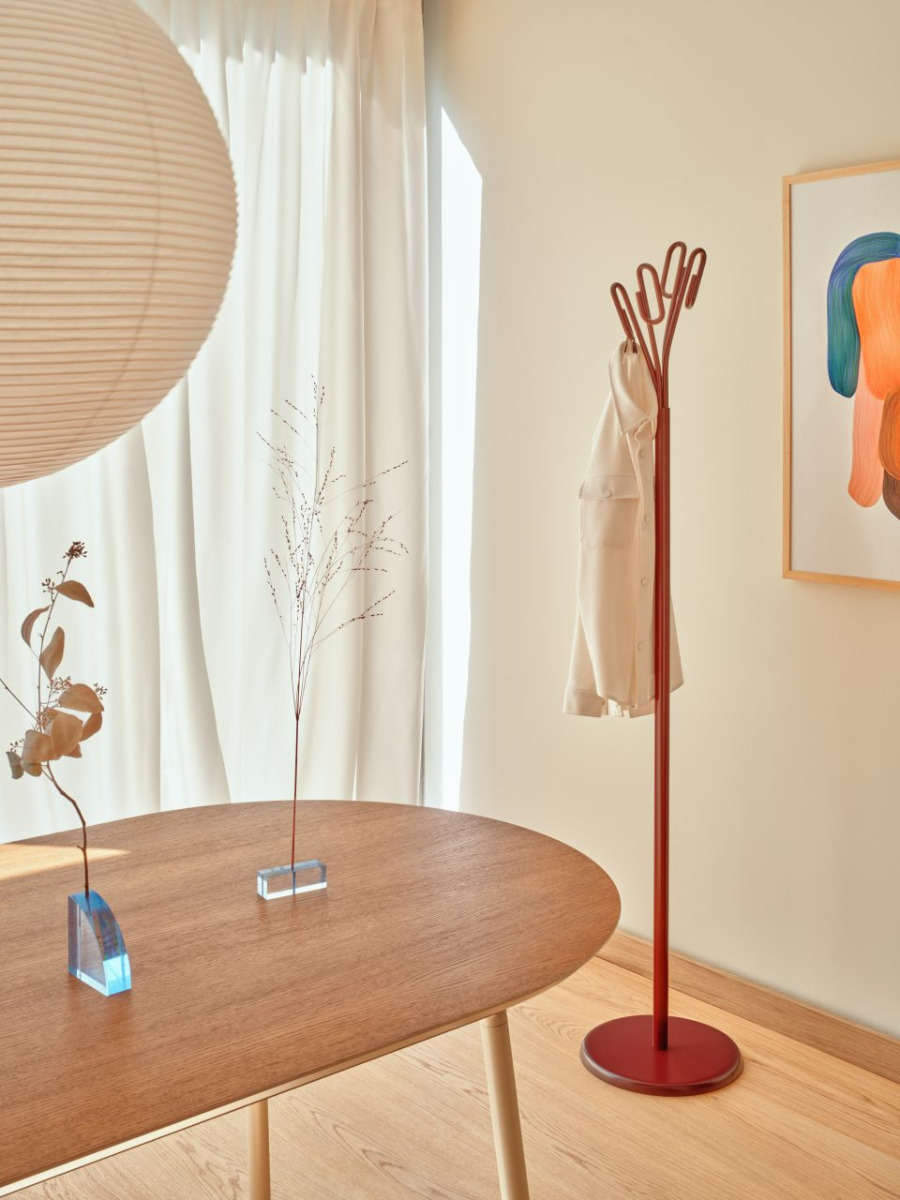 coat stand Clip: RAL0404040