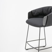 high stool Collar: black oak veneer, Oceanic O-01, RAL9005