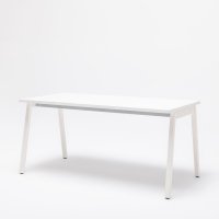 one-station desk Ogi M: white pastel, RAL9010