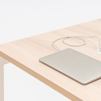 Ogi Y: canadian oak, RAL9010