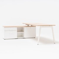 one-station desk Ogi M: canadian oak, RAL9010
