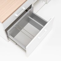 one-station desk Ogi W: canadian oak, RAL9010