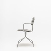 New School: Quest Q-07, RAL7044