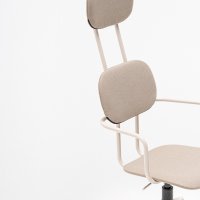meeting chair New School: Quest Q-19, RAL0608005