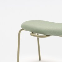 footrest New School Lounge: Quest Q-13, RAL6013