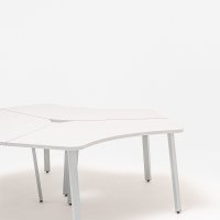 bench desk Ogi A: white pastel, RAL9006
