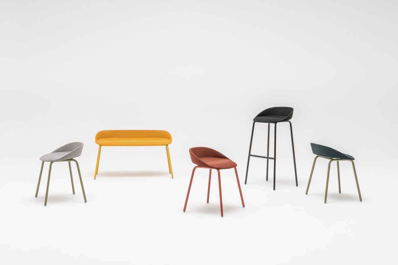 chair Team: Field FD-132, RAL6013; Go Check G-61144, RAL0404040; Go Check G-68149, RAL6013; bench Team: Field FD-463, RAL0807060; high stool Team: Field FD-192, RAL9005