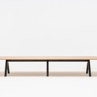 conference table Viga: natural oak