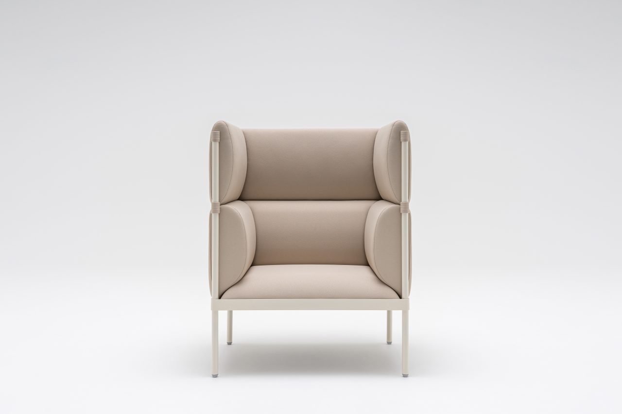 armchair Stilt: Xtreme XR-108, RAL1013