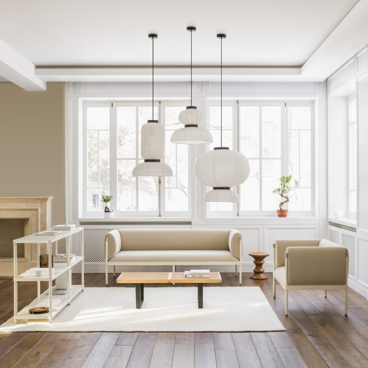 armchair Stilt: Mica MC-2496-61008, RAL1013; sofa Stilt: Mica MC-2496-61008, RAL1013; bookcase Stilt: RAL1013