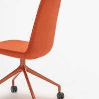 conference chair Ulti: Medley M-63017, RAL0404040