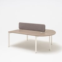 Twin Ogi: Medley M-65011, RAL9010; Ogi U Bench: grey oak, RAL9010