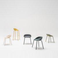 chair Team: RAL1013, RAL7043, RAL6012, RAL6013; high stool Team: RAL0807060