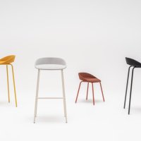 high stool Team: Field FD-463, RAL0807060; high stool Field FD-123, RAL1013; high stool Go Chceck G-61144, RAL0404040; high stool Field FD-192, RAL9005