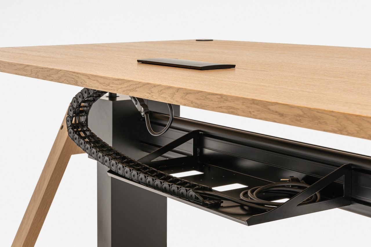 Cable tray V34