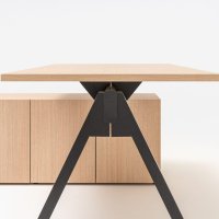 one-station desk Viga: canadian oak, black oak