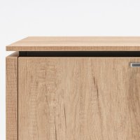 Status: natural oak