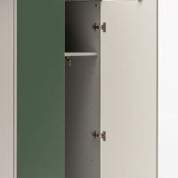 Color: bottle green matte, aluminum satinato