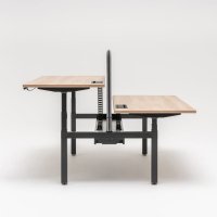 Sonic Drive: Atlantic A-60011; Ogi Drive Bench: natural oak, RAL7043