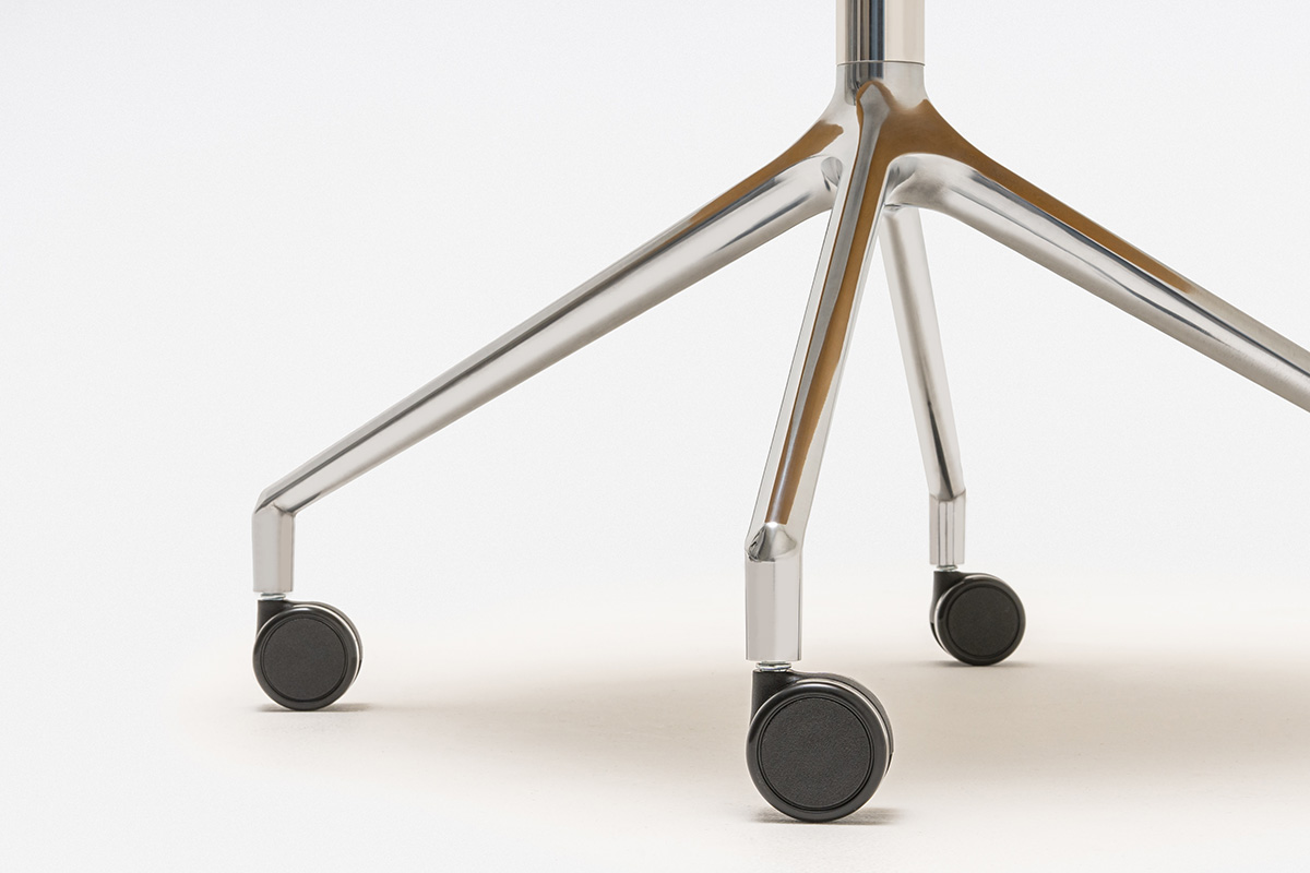 polished aluminium