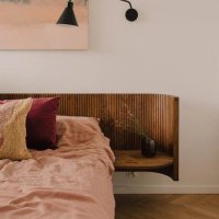 wooden bed Hug