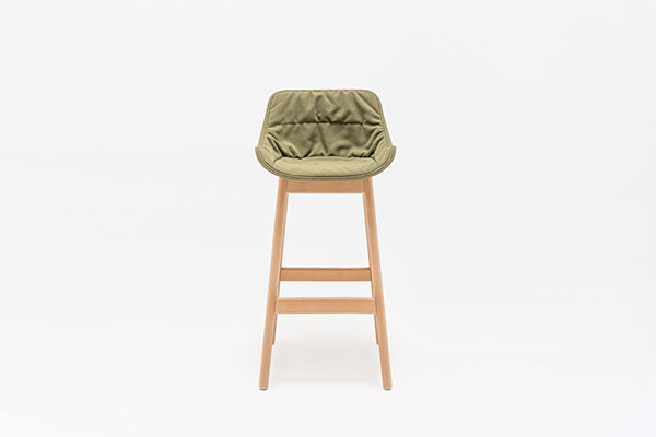 Sgabello Con Base In Legno Baltic Soft Duo