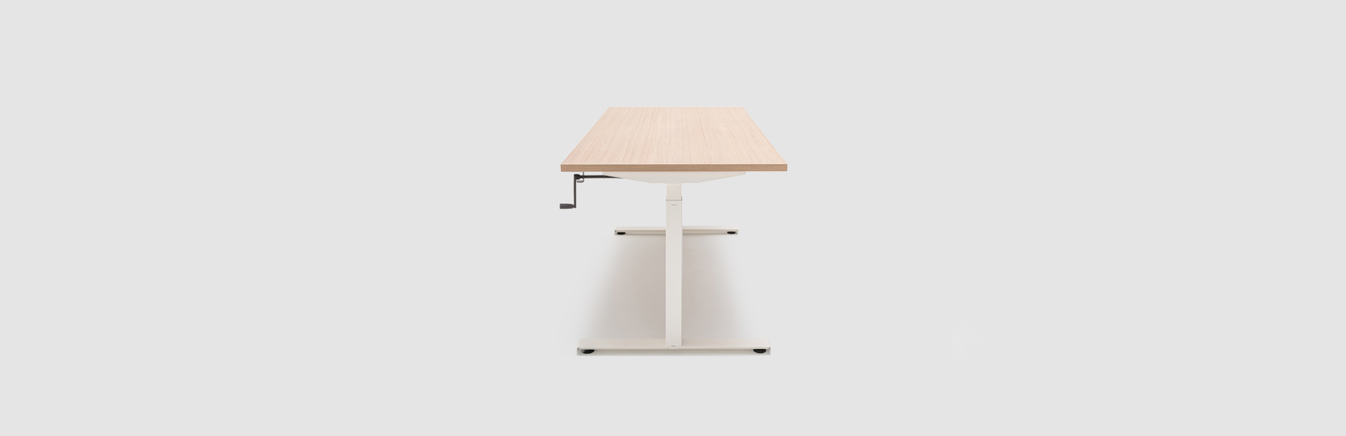 Desk handmatige hoogteverstelling Ogi Drive - lookbook