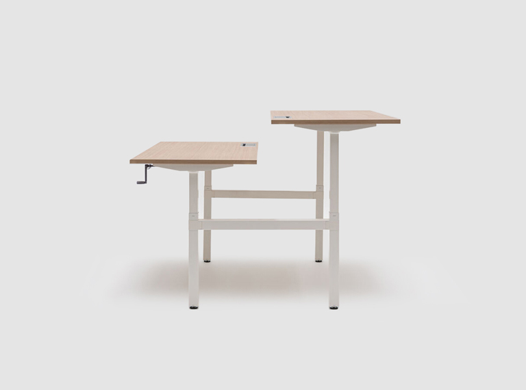 Werktafel met handmatige hoogteverstelling Ogi Drive bench - lookbook