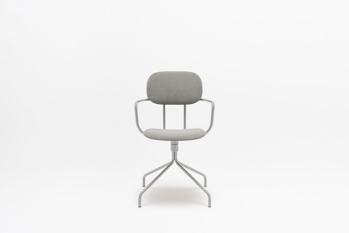 Silla Tapizada Con Base Giratoria New School